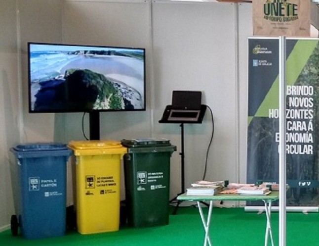 Cientos de escolares gallegos visitaron el stand de Sogama en el congreso Aliméntate Ben