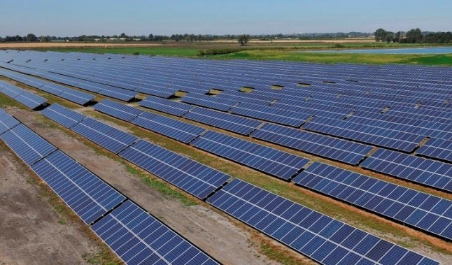 Endesa construirá seis parques fotovoltaicos en Extremadura de 260 MW