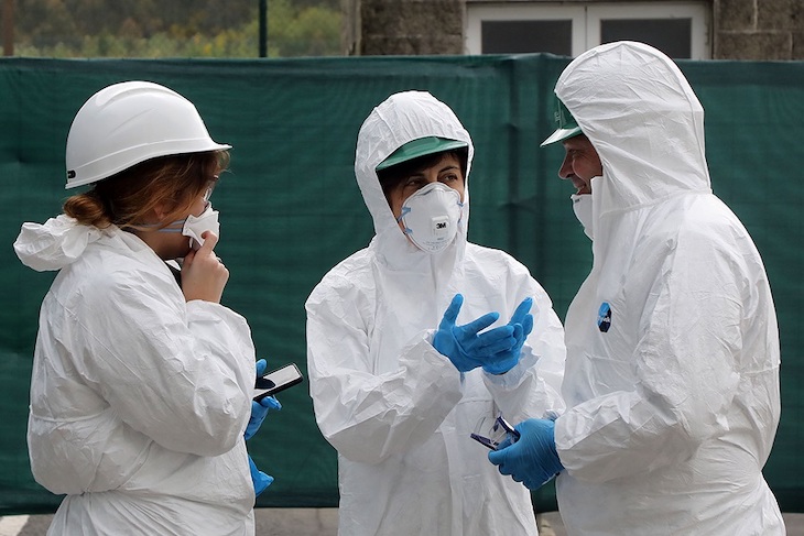 Medio Ambiente encarga a Sogama (Galicia) la gestión de cinco toneladas diarias de residuos sanitarios