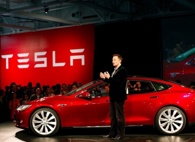 Tesla despedirá a 3.400 trabajadores