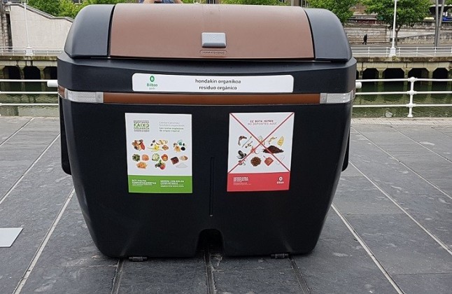 Más de 12.000 familias de Bilbao se suman al uso del contenedor marrón
