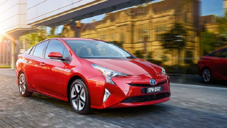 Toyota y Lexus reinan en el planeta de  los coches híbridos
