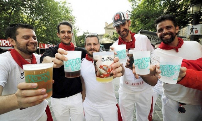 San Fermín. Pamplona encarga más de 300.000 vasos reutilizables