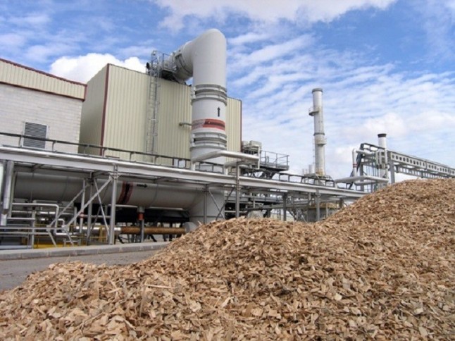 Castilla-La Mancha inaugura una nueva planta de producción de biomasa
