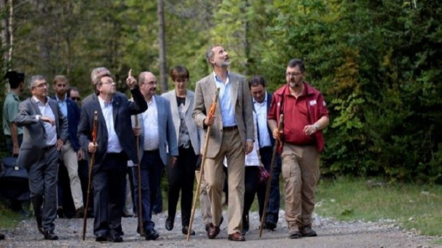 Felipe VI llama a cuidar entre todos el Parque Nacional de Ordesa