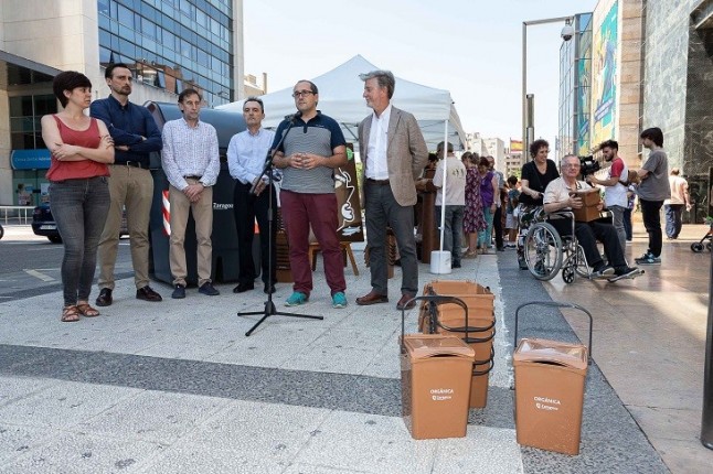 La recogida selectiva de materia orgánica con paso firme en Zaragoza