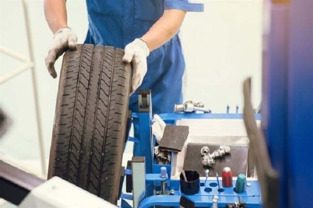 Signus celebra la investigación por estafa a cuatro directivos de dos empresas de venta de neumáticos