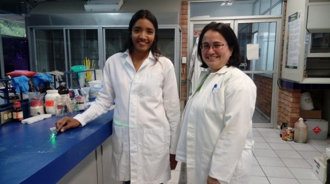 Papel de oficina para tratamiento de aguas residuales