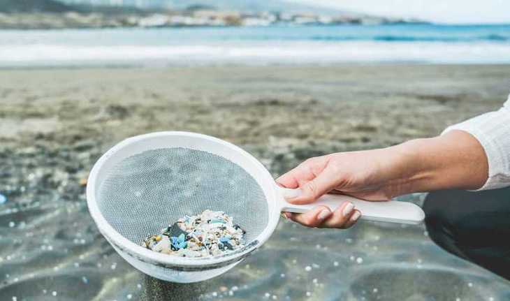 La industria cosmética ‘borra’ las micropartículas plásticas en sus productos