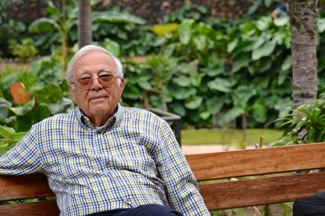 Reconocen al catedrático de Botánica Wolfredo Wildpret con el premio Santa Cruz Sostenible