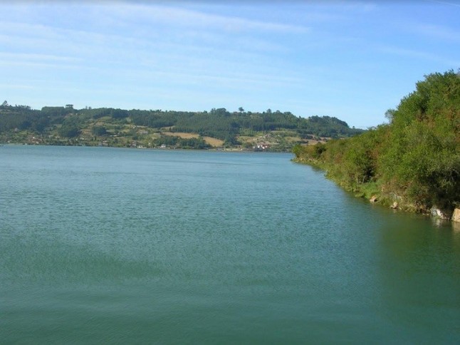 Asturias. Nuevos vertidos contaminantes al espacio natural de la ría de Villaviciosa