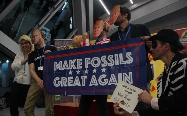 Las empresas fósiles siguen teniendo la puerta abierta a las negociaciones climáticas