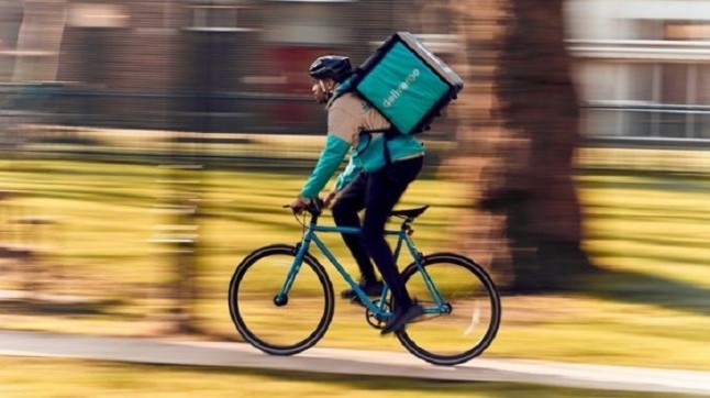 Exrepartidores de Deliveroo y Glovo trabajan en una app de entrega a domicilio para "fomentar el empleo digno"