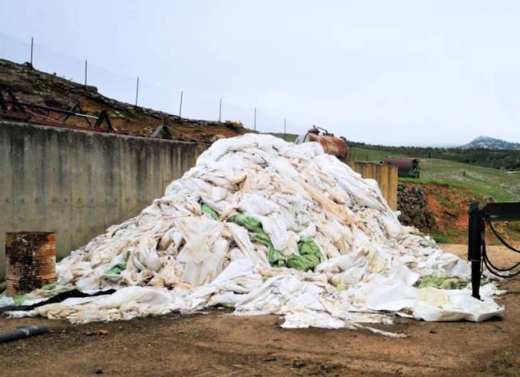 Recogida de plásticos ganaderos en Palencia