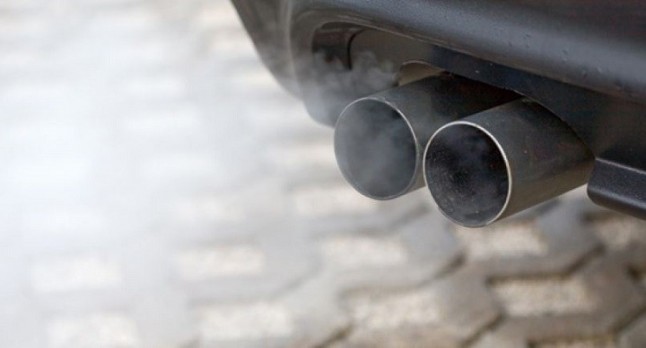 Hamburgo pone en el punto de mira a los coches diésel