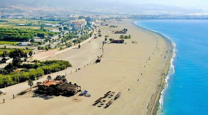 Granada y la gran mentira de la ‘banderas azules’