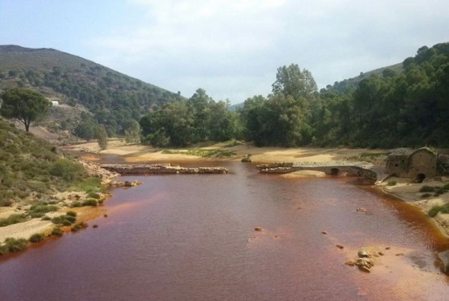 Minimizan el vertido de La Zarza