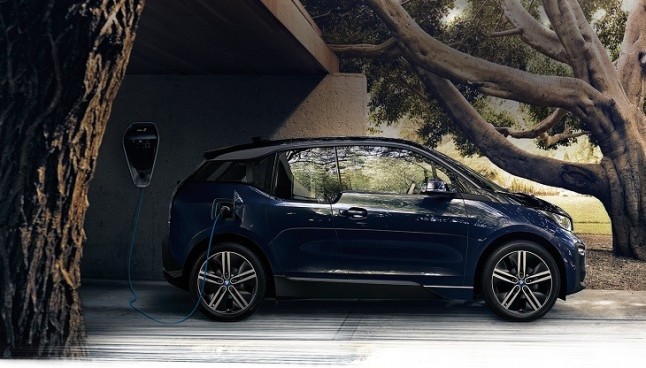 BMW Group se apunta a las energías renovables