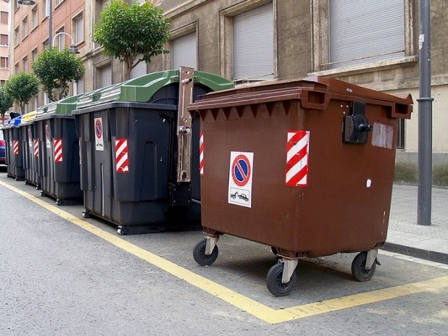Cuartos de basura en nuevos edificios de València para tener calles sin contenedores