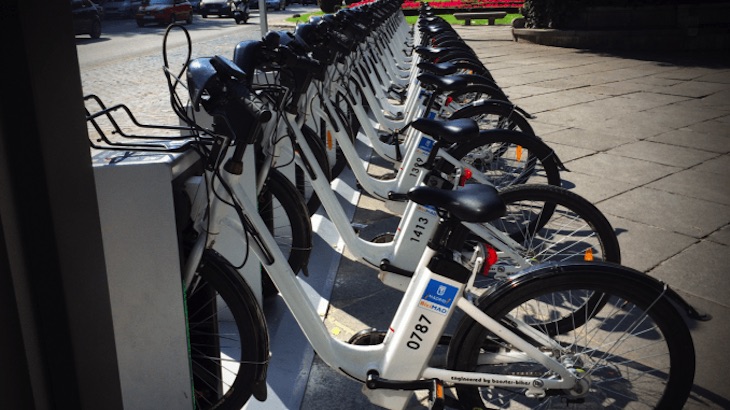 Madrid da luz verde al despliegue de 3.900 bicis eléctricas sin base fija