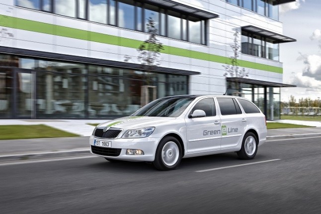 Skoda desarrollará iniciativas de movilidad urbana sostenible en Praga