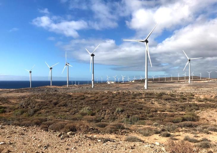 Canarias contará con 16 nuevas instalaciones eólicas