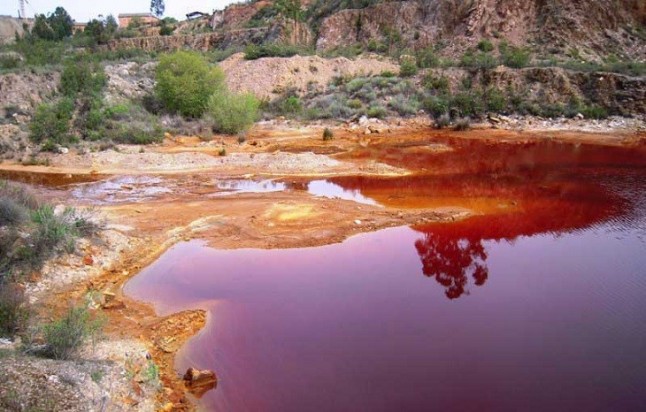 Innovador método pionero de depuración logra reducir al 100% componentes minerales de las aguas ácidas