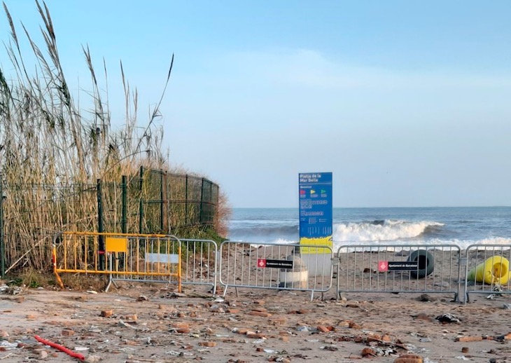 Limpiando los espacios naturales catalanes