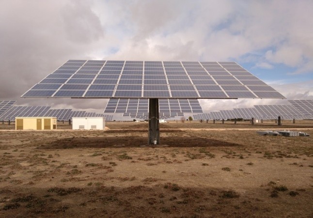 Grupo T-Solar adquiere tres plantas fotovoltaicas en operación en España