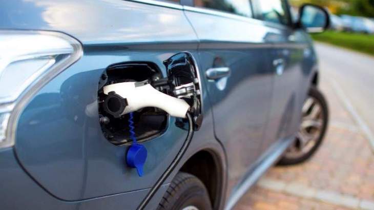 Renault y Naturgy firman un acuerdo para potenciar los vehículos electrificados y los puntos de carga