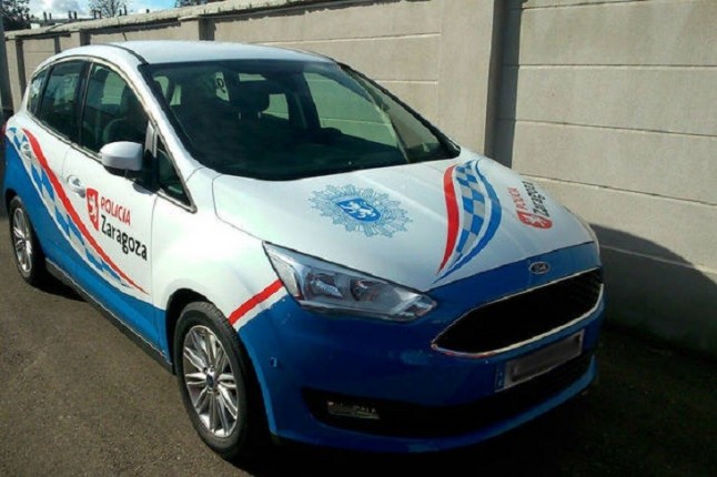 Zaragoza comprará diez coches híbridos para la Policía