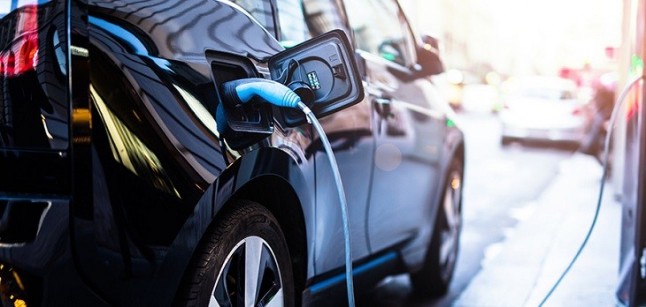 Binéfar celebra el Tercer Día del Coche Eléctrico