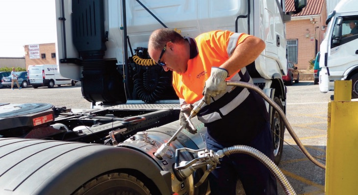 Volvo Trucks pide una mayor inversión en gasineras para reducir las emisiones del transporte