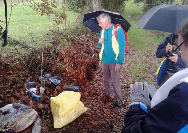 Libera con colaboración con Legálitas unidos contra la basuraleza