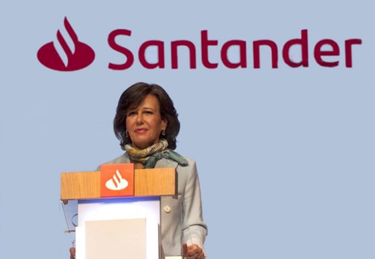 El Banco Santander puede y debe desvincularse de las energías sucias