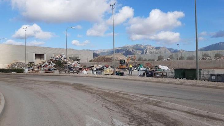 Baleares. La empresa MAC Insular reduce a niveles mínimos su actividad de tratamiento de residuos de construcción