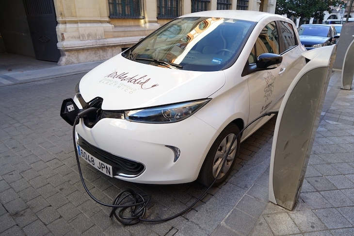 Valladolid actualiza su distintivo para vehículos eléctricos