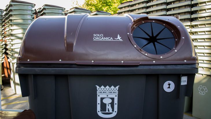 El cubo de tapa marrón llegará a al centro de Madrid