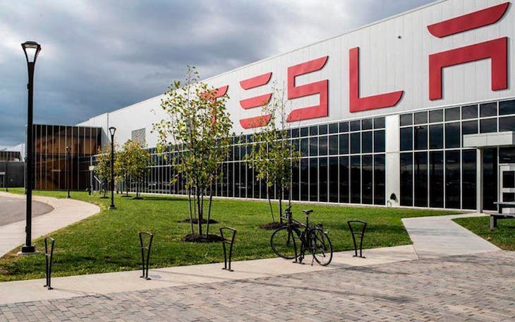 Tesla producirá también en Alemania las baterías para los vehículos que ensamble en Berlín