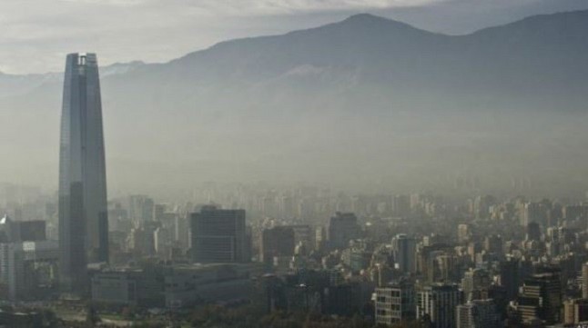 Santiago de Chile bajo medidas por contaminación ambiental