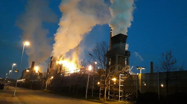 Hasta con la mitad de baterias se dispara la contaminación del cancerigeno benceno en la comarca de Avilés.