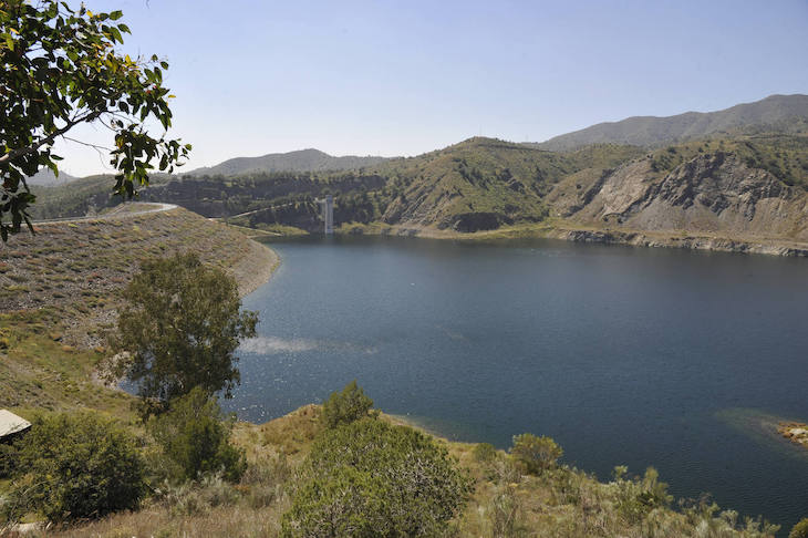 Los embalses suben hasta el 64