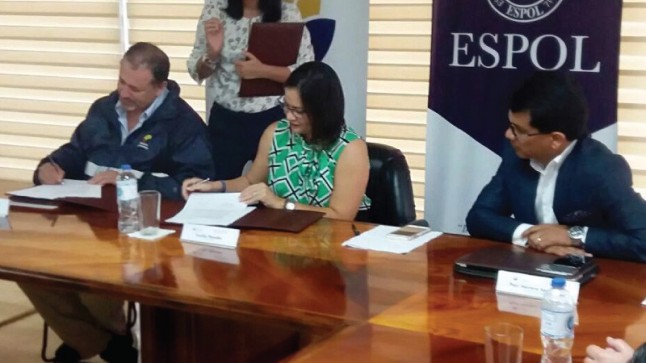 Ecuador promueve el desarrollo sostenible junto con la academia