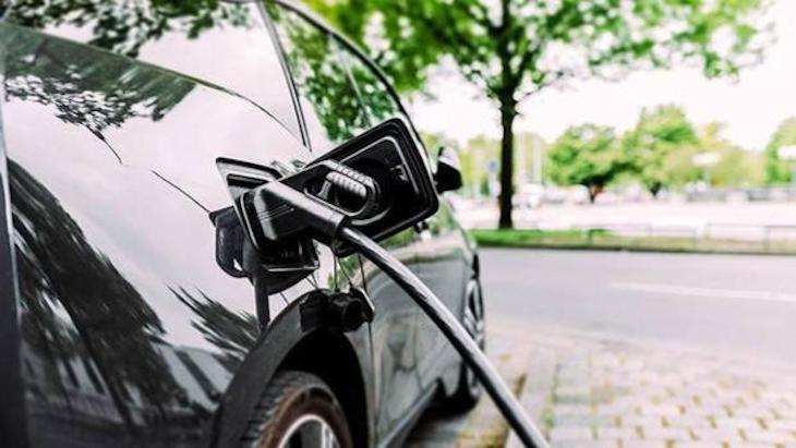 El 33% de españoles se plantea la compra de un coche eléctrico