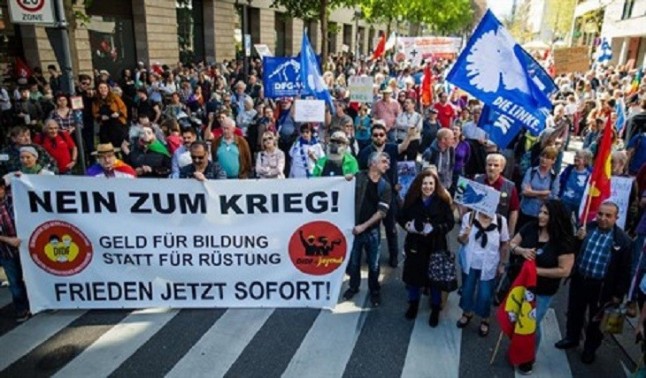 Ecologistas se manifiestan en Alemania contra una nueva línea de alta tensión subterránea