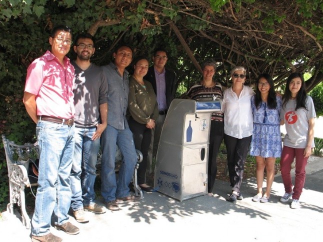 Diseñan dispensador de agua inteligente