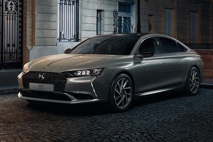 DS 9 con motor híbrido enchufable