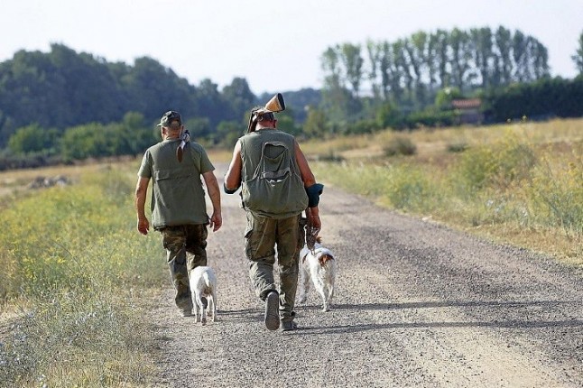 Ecologistas denuncian por prevaricación a la Mesa de las Cortes de Castilla y León por la Ley de Caza