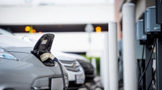 Alerta con la falta de criterio en la expansión del coche eléctrico