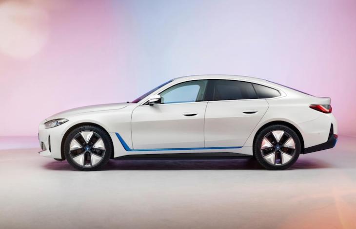 BMW i4